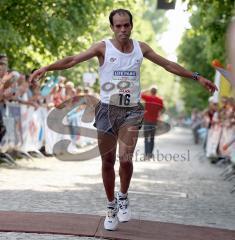 Halbmarathon Ingolstadt 2009 - Mohamad Ahansal wurde Fünfter