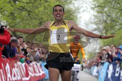 Halbmarathon in Ingolstadt 2013 - Said Azouzi - 1:05:14 (Neuer Streckenrekord)