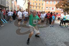 KidsRun und FitnessRun am Ingolstädter Halbmarathon 2014 - Klenzepark und Stadtmitte - Vor dem Start Fitnesslauf über 7 KM