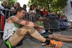 Halbmarathon Ingolstadt 2014 - Erschöpfung im Ziel