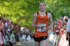Halbmarathon Ingolstadt 2014 - Ziel (2) Zweiter Hagen Brosius