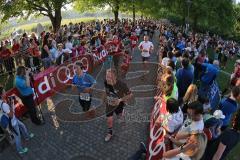 Halbmarathon Ingolstadt 2014 - Zieleinlauf, Sonnenuntergang, Emotionen