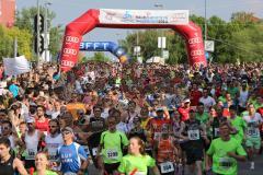 Halbmarathon Ingolstadt 2014 - Start Menschenmasse Donaubrücke