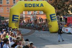 Halbmarathon Ingolstadt 2014 - Vor dem Start Zuschauer Donaustrasse