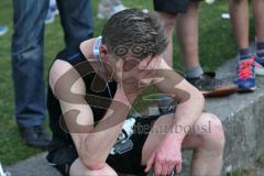 Halbmarathon Ingolstadt 2014 - Emotionen im Ziel, Erschöpfung