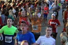 Halbmarathon Ingolstadt 2014 - Zieleinlauf, Sonnenuntergang, Emotionen