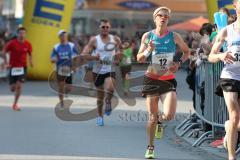 Halbmarathon Ingolstadt 2014 - (12) Siegerin bei den Damen Tina Fischl