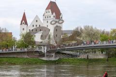 ODLO-Halbmarathon Ingolstadt 2017 - Läufer auf der Strecke - Donausteg - Foto: Marek Kowalski