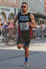 ODLO - Halbmarathon 2018 - Markus Stöhr von Positiv Fitness vor dem Start beim warm laufen - Foto: Jürgen Meyer