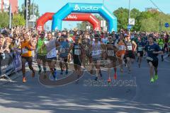 ODLO - Halbmarathon 2018 - Start vom Halbmarathon - Burka Kedir München #4 - Sebastian Mahr Positiv Fitness #5 - Markus Stöhr Positiv Fitness #908 - Julian Sterner MTV 1881 Ingolstadt - #782 - Foto: Jürgen Meyer