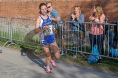 ODLO - Halbmarathon 2018 - Anna Schmidt #11 LAC Quelle Fürth - Foto: Jürgen Meyer