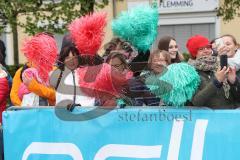 ODLO - Halbmarathon Ingolstadt 2019 - Fans - Zuschauer auf der Strecke - Foto: Jürgen Meyer