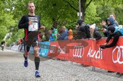 ODLO - Halbmarathon Ingolstadt 2019 - 2. Sieger Mathias Ewender Positiv Fitness Zeit 1:11:37 - Foto: Jürgen Meyer