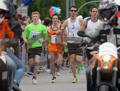 Halbmarathon Ingolstadt 2011 - Start - Heiko Middelhof und Christian Dirscherl vorne weg