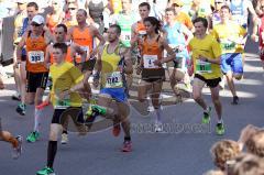 Halbmarathon 2012 Ingolstadt Foto: Jürgen Meyer
Start vom Halbmarathon 2012