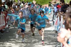 Halbmarathon 2012 Ingolstadt Foto: Jürgen Meyer
Zieleinlauf Running Kids