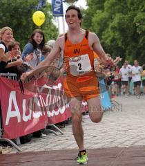 Halbmarathon Ingolstadt 2011 - Heiko Middelhof mit 1:10 im Ziel