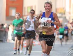 Halbmarathon Ingolstadt 2009 - Dier Siegerin bei den Damen Katharina Kaufmann aus Regensburg