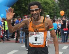 Halbmarathon Ingolstadt 2011 - Miguel Lenz vor dem Start