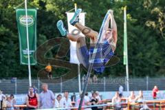 Leichtathletik - Hochsprung MeetIN Ingolstadt - 1 . Dominik Gaul (VfL Sindelfingen) der spätere Sieger über 5,65