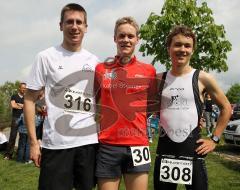 2. Ingolstädter Swim & Run am Wonnemar - Die Sieger von links 2. Birker Winterfeldt, 1. Julian Sterner, 3. Philipp Grötsch