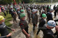 Triathlon Ingolstadt 2013 am Baggersee - Start Olympische Distanz