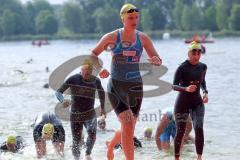 Triathlon Ingolstadt 2013 am Baggersee - Wasserausstieg Short-Distanz Impressionen