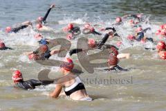 Triathlon Ingolstadt 2013 am Baggersee - Start Olympische Distanz