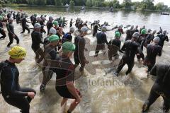 Triathlon Ingolstadt 2013 am Baggersee - Start Olympische Distanz