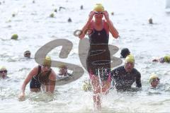 Triathlon Ingolstadt 2013 am Baggersee - Wasserausstieg Short-Distanz Impressionen