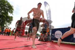 Triathlon Ingolstadt 2013 am Baggersee - Wasserausstieg Short-Distanz Impressionen