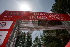 Triathlon Ingolstadt 2015 - Baggersee - Olympische Distanz, Ziel Einlauf, Emotion, Jubel Sonne