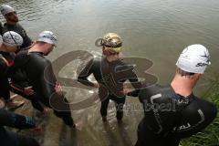 Triathlon Ingolstadt 2015 - Baggersee - Start zur Olympischen Distanz, Schwimmen, Faris al Sultan