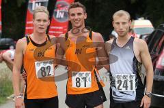 Laufcup 2012 - Hellerberglauf Buxheim - von links Zweiter Julian Sterner 82, Sieger Bastian Glockshuber und Dritter Thomas Huber