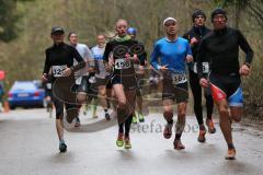 Zucheriger Waldlauf - 9000 Meter - Herren und Damen - in der mitte die spätere Damensiegerin Maria Paulig (156)