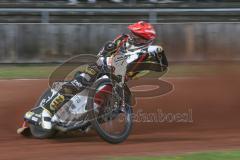 Speedway - Vierländer Vergleichskampf in Neustadt/Donau - Roter Helm Martin Smolinski - Foto: Jürgen Meyer