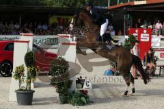 Reittage Hagau AUDI CUP - Lars Nieberg mit seinem Pferd Galippo 5 - Foto: Jürgen Meyer