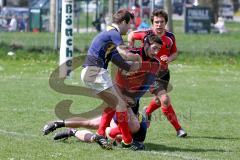 Rugby - Ingolstadt Baboons - Bamberg - mitte rot am Ball Oliver Barth Baboons Ingolstadt - rechts rot baboons Ingolstadt Yona Kutcik - Foto: Jürgen Meyer