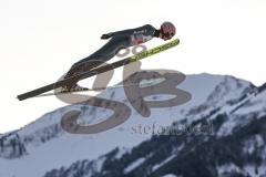 68. Vierschanzentournee 2019/2020 - Oberstdorf Auftaktspringen - Zweiter Platz Karl Geiger GER Sprung