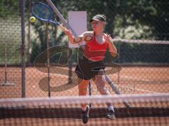 Tennis - Nordbräu Cup - Finale  - Frauen - 2026 - Nordbräu Cup 2026 - Finale - Frauen - Graber Nadine - TC Aschheim in Pink - Grigorieva Darja - TK Bietigheim in dunkler Hose - Foto: Meyer Jürgen