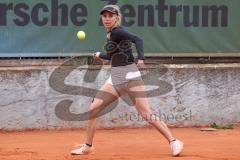 Porsche Zentrum Ingolstadt Tennis Cup - 2. Siegerin der Frauen Putz Laura Isabell - TC Aschheim -  Foto: Jürgen Meyer