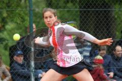 Porsche Zentrum Ingolstadt Tennis Cup - 1. Siegerin der Frauen Paar Laura Ioana - TC Aschheim -  Foto: Jürgen Meyer