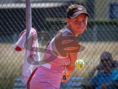 Tennis - Nordbräu Cup - Finale  - Frauen - 2026 - Nordbräu Cup 2026 - Finale - Frauen - Graber Nadine - TC Aschheim in Pink - Grigorieva Darja - TK Bietigheim in dunkler Hose - Foto: Meyer Jürgen