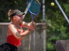 Tennis - Nordbräu Cup - Finale  - Frauen - 2026 - Nordbräu Cup 2026 - Finale - Frauen - Graber Nadine - TC Aschheim in Pink - Grigorieva Darja - TK Bietigheim in dunkler Hose - Foto: Meyer Jürgen