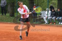 Porsche Zentrum Ingolstadt Tennis Cup - 1. Siegerin der Frauen Paar Laura Ioana - TC Aschheim -  Foto: Jürgen Meyer