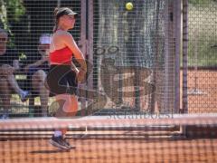 Tennis - Nordbräu Cup - Finale  - Frauen - 2026 - Nordbräu Cup 2026 - Finale - Frauen - Graber Nadine - TC Aschheim in Pink - Grigorieva Darja - TK Bietigheim in dunkler Hose - Foto: Meyer Jürgen