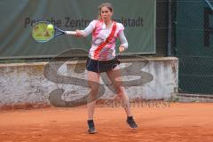 Porsche Zentrum Ingolstadt Tennis Cup - 1. Siegerin der Frauen Paar Laura Ioana - TC Aschheim -  Foto: Jürgen Meyer