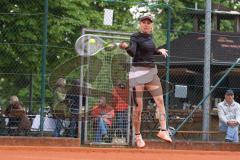 Porsche Zentrum Ingolstadt Tennis Cup - 2. Siegerin der Frauen Putz Laura Isabell - TC Aschheim -  Foto: Jürgen Meyer