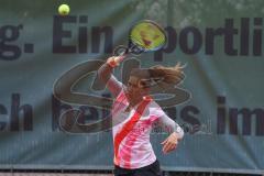 Porsche Zentrum Ingolstadt Tennis Cup - 1. Siegerin der Frauen Paar Laura Ioana - TC Aschheim -  Foto: Jürgen Meyer