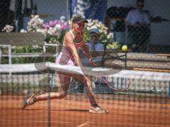Tennis - Nordbräu Cup - Finale  - Frauen - 2026 - Nordbräu Cup 2026 - Finale - Frauen - Graber Nadine - TC Aschheim in Pink - Grigorieva Darja - TK Bietigheim in dunkler Hose - Foto: Meyer Jürgen